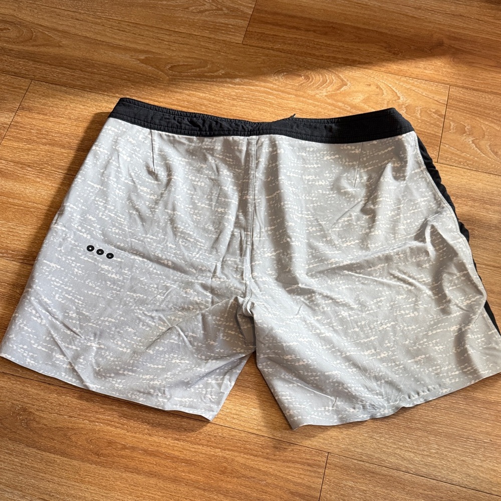 Vuori Light Gray Swim Trunks with Black Accents - Picture 4 of 6